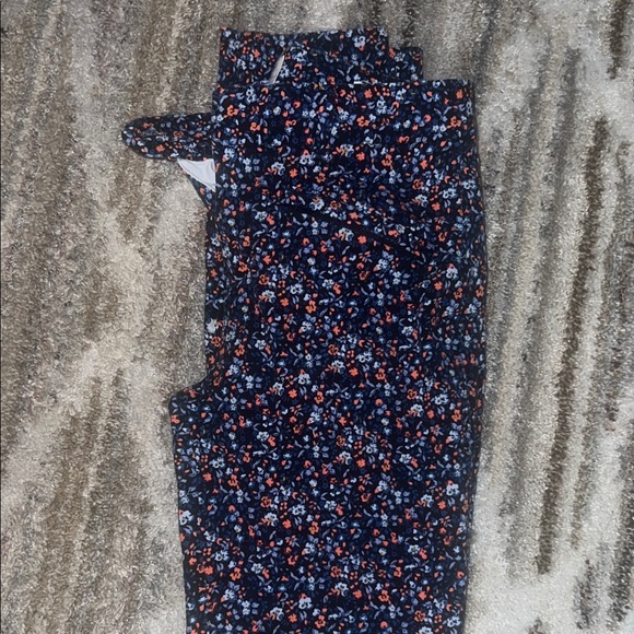 GAP Navy Floral Skinny Ankle Pants - Picture 3 of 5